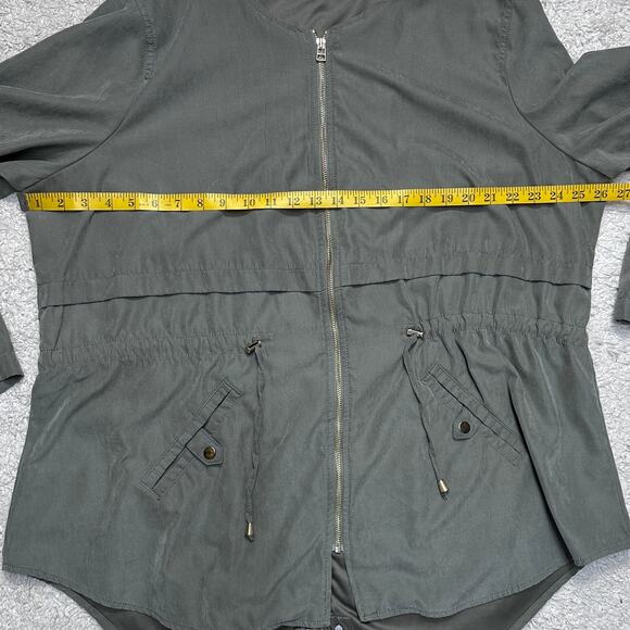Maurices Collarless Soft Zip Front Anorak Jacket Sinched Waist Sage Green Sz: 2 - Picture 6 of 9